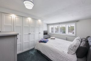 Photo 16- click for photo gallery